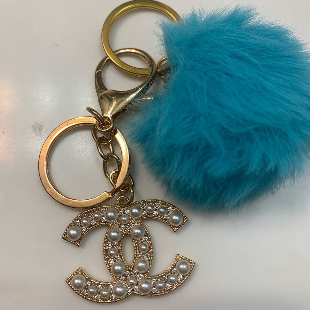 Key Holder/bag charm with Pom Pom